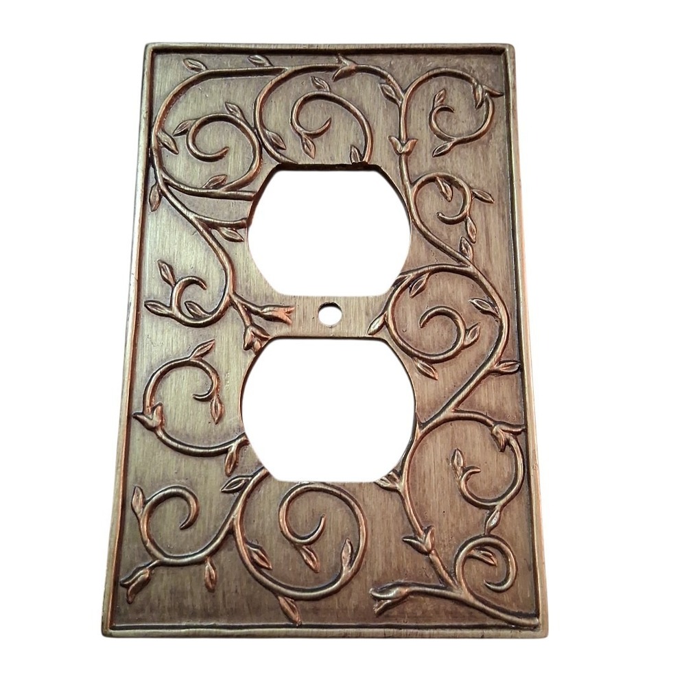 Antique Look Decorative Vines 4 Double Outlet  Covers & 2 Switch Plates Set READ
